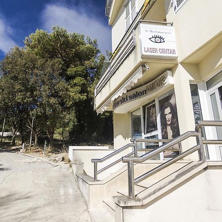 Apartment Jelas Makarska Eksteriør billede