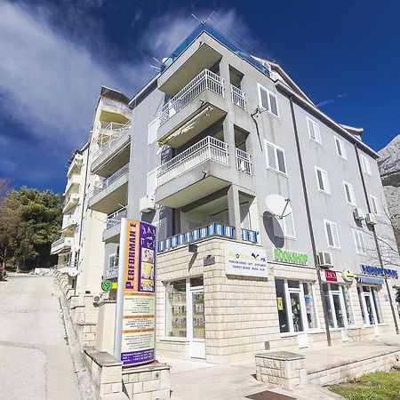 Apartment Jelas Makarska Eksteriør billede