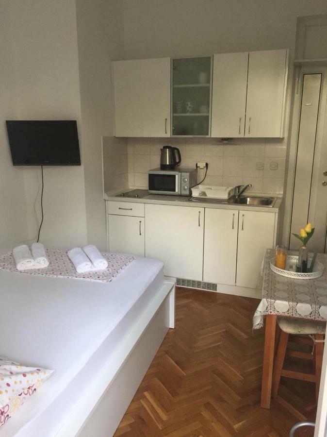 Apartment Jelas Makarska Eksteriør billede