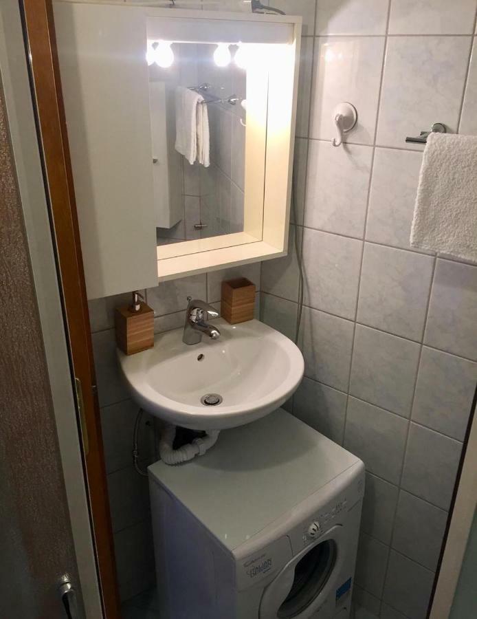 Apartment Jelas Makarska Eksteriør billede
